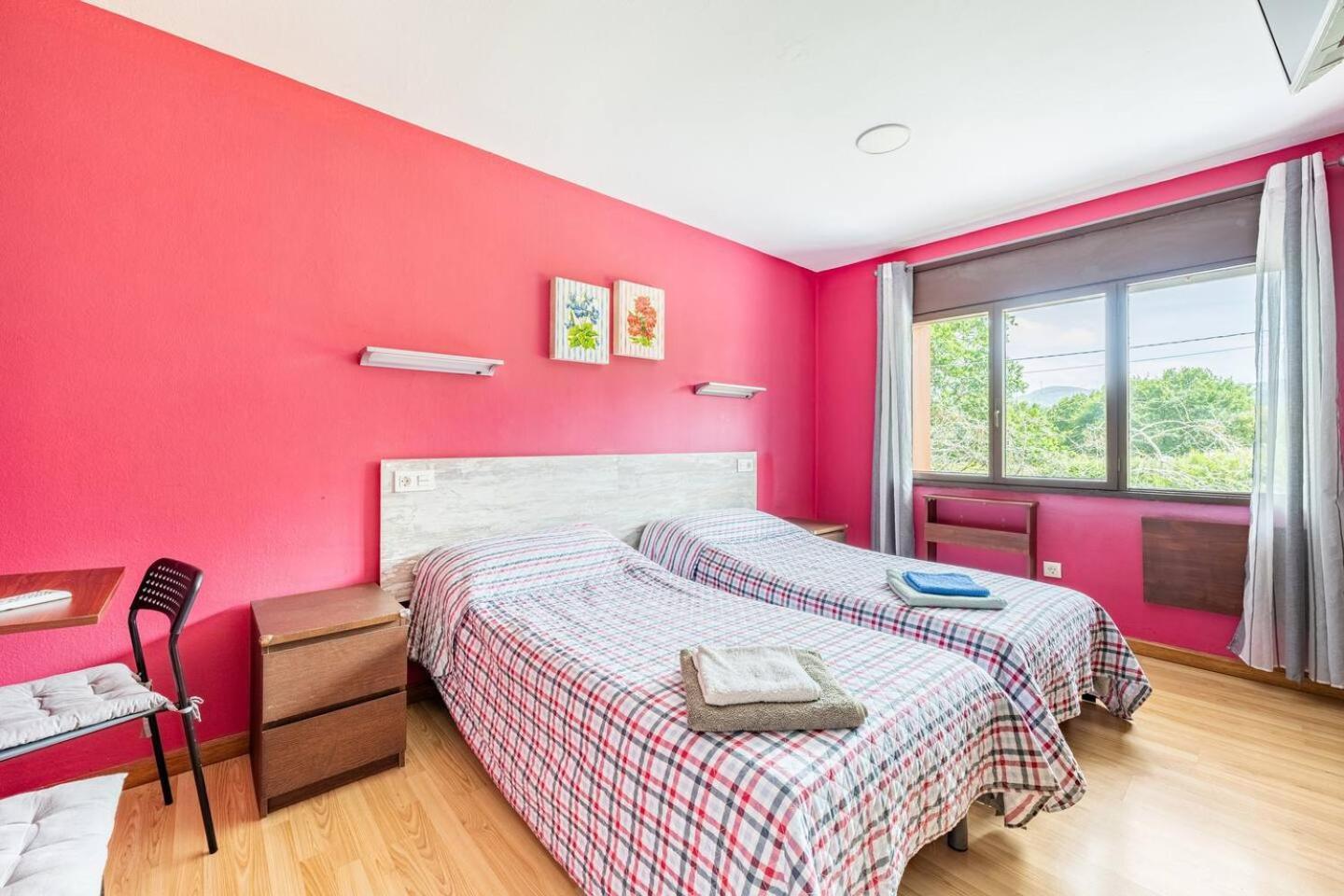 Family House Gijon Villa Bagian luar foto