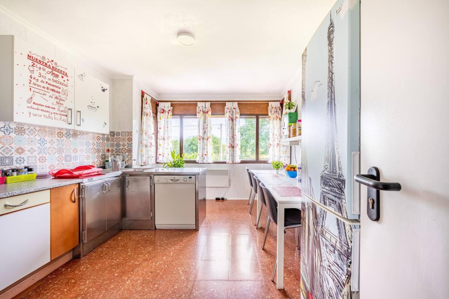 Family House Gijon Villa Bagian luar foto