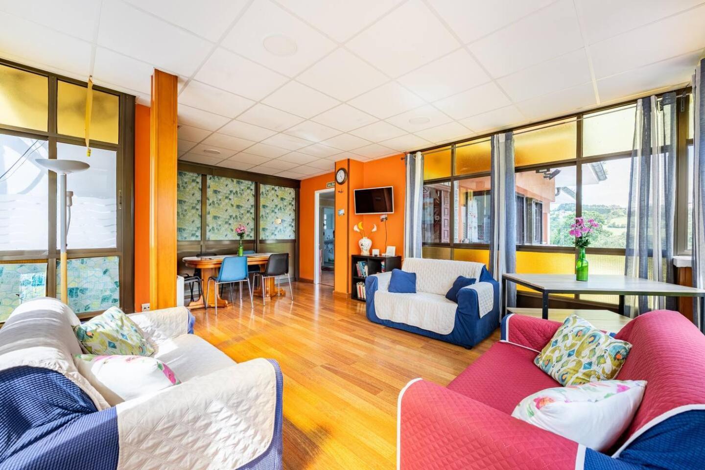 Family House Gijon Villa Bagian luar foto