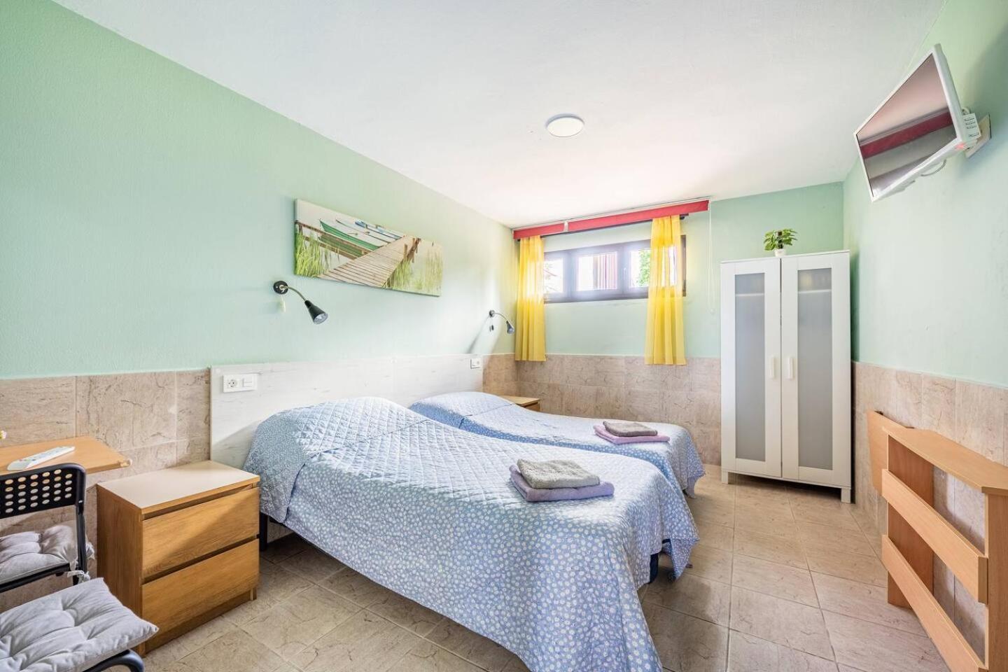Family House Gijon Villa Bagian luar foto