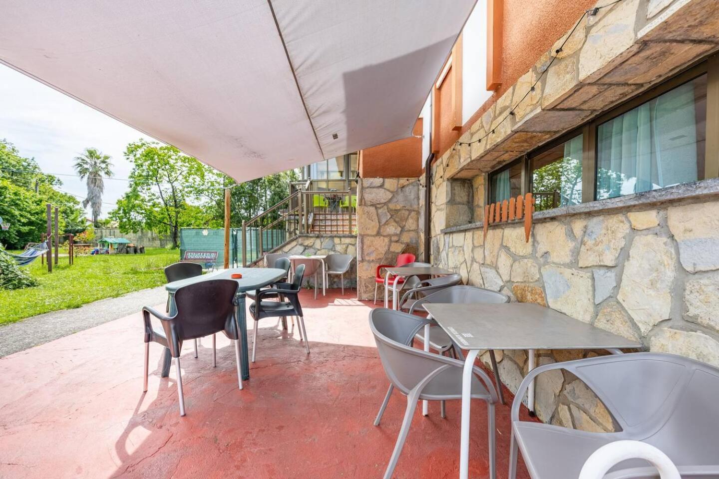 Family House Gijon Villa Bagian luar foto