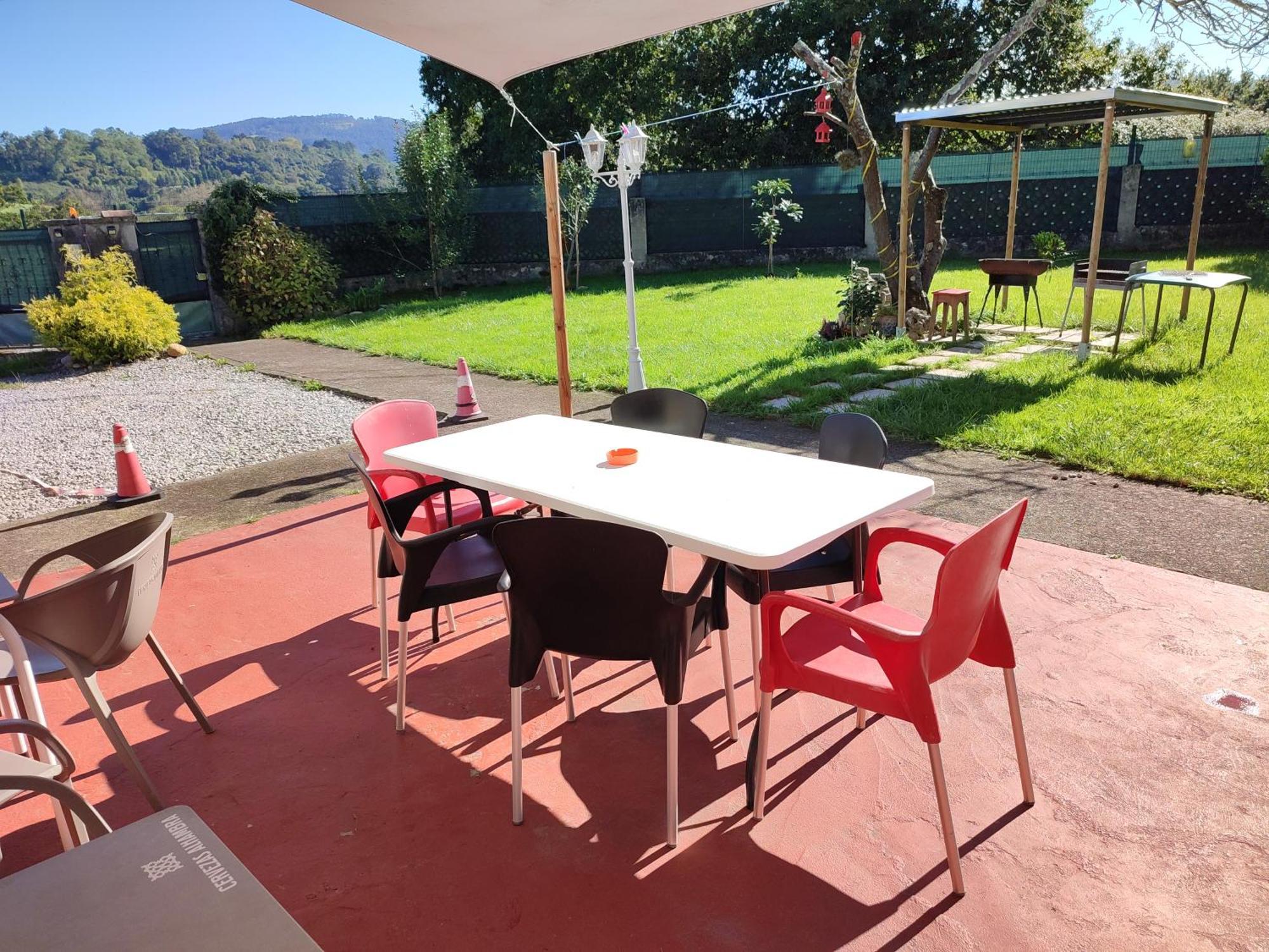 Family House Gijon Villa Bagian luar foto