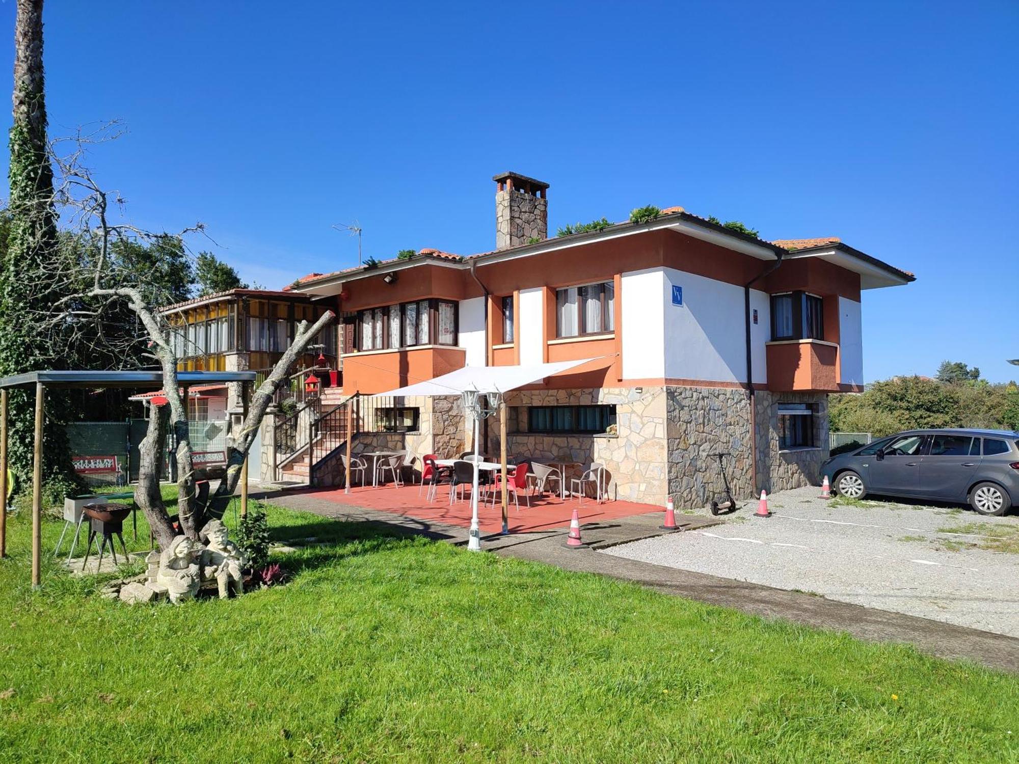 Family House Gijon Villa Bagian luar foto