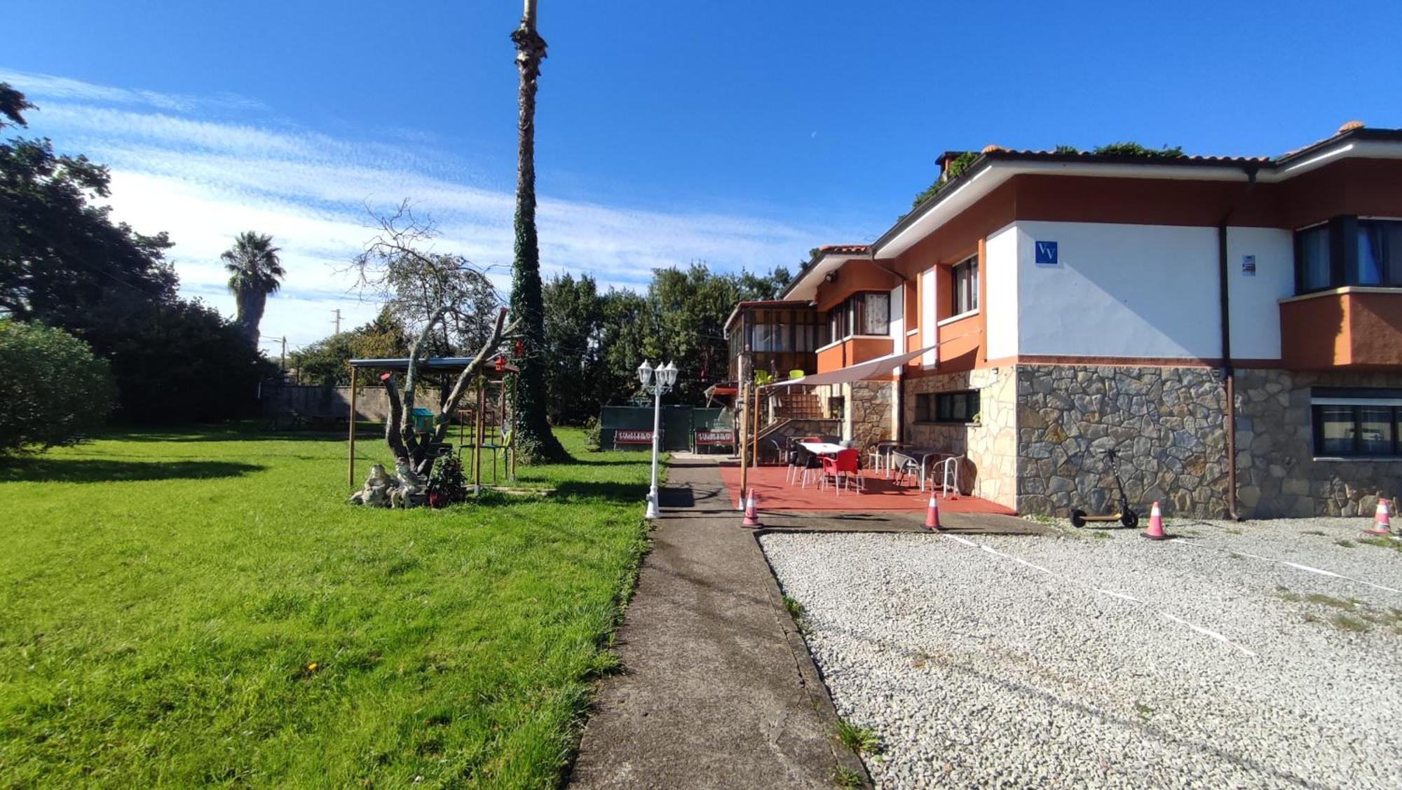 Family House Gijon Villa Bagian luar foto
