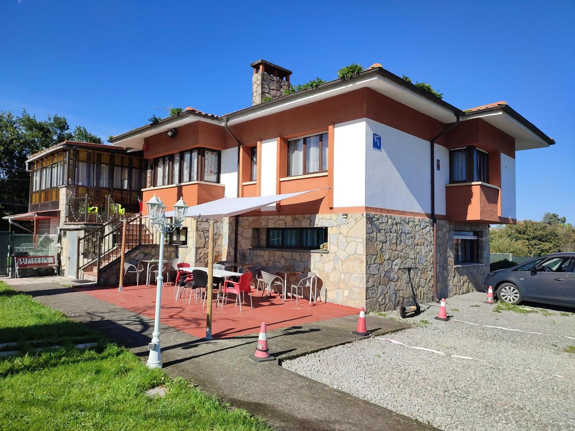 Family House Gijon Villa Bagian luar foto